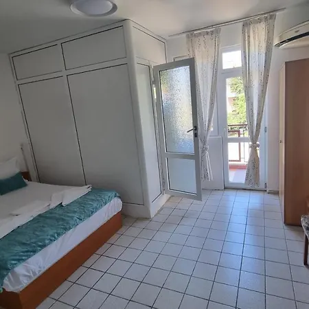 Gasthof пиргос Burgas City